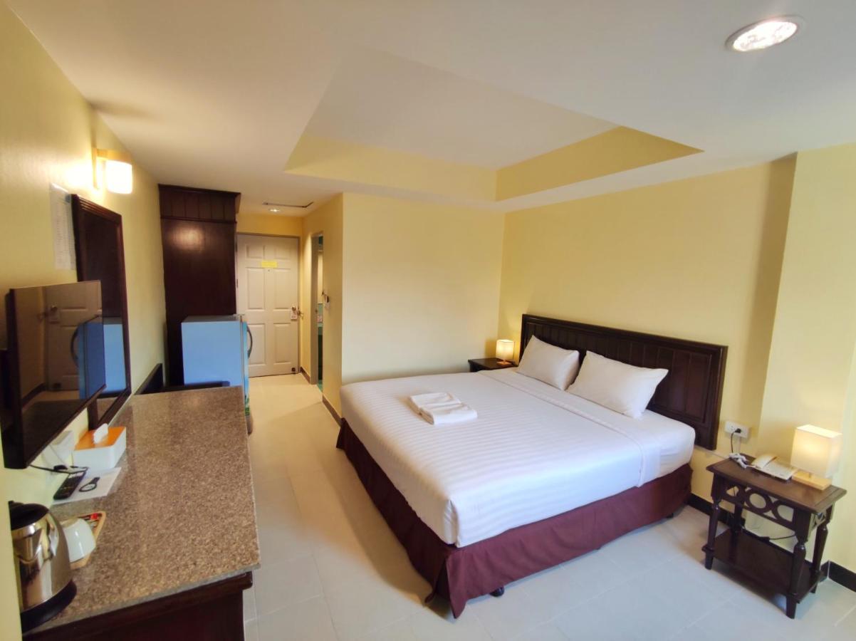 The Chanthong Residence And Hotel Pattaya Buitenkant foto
