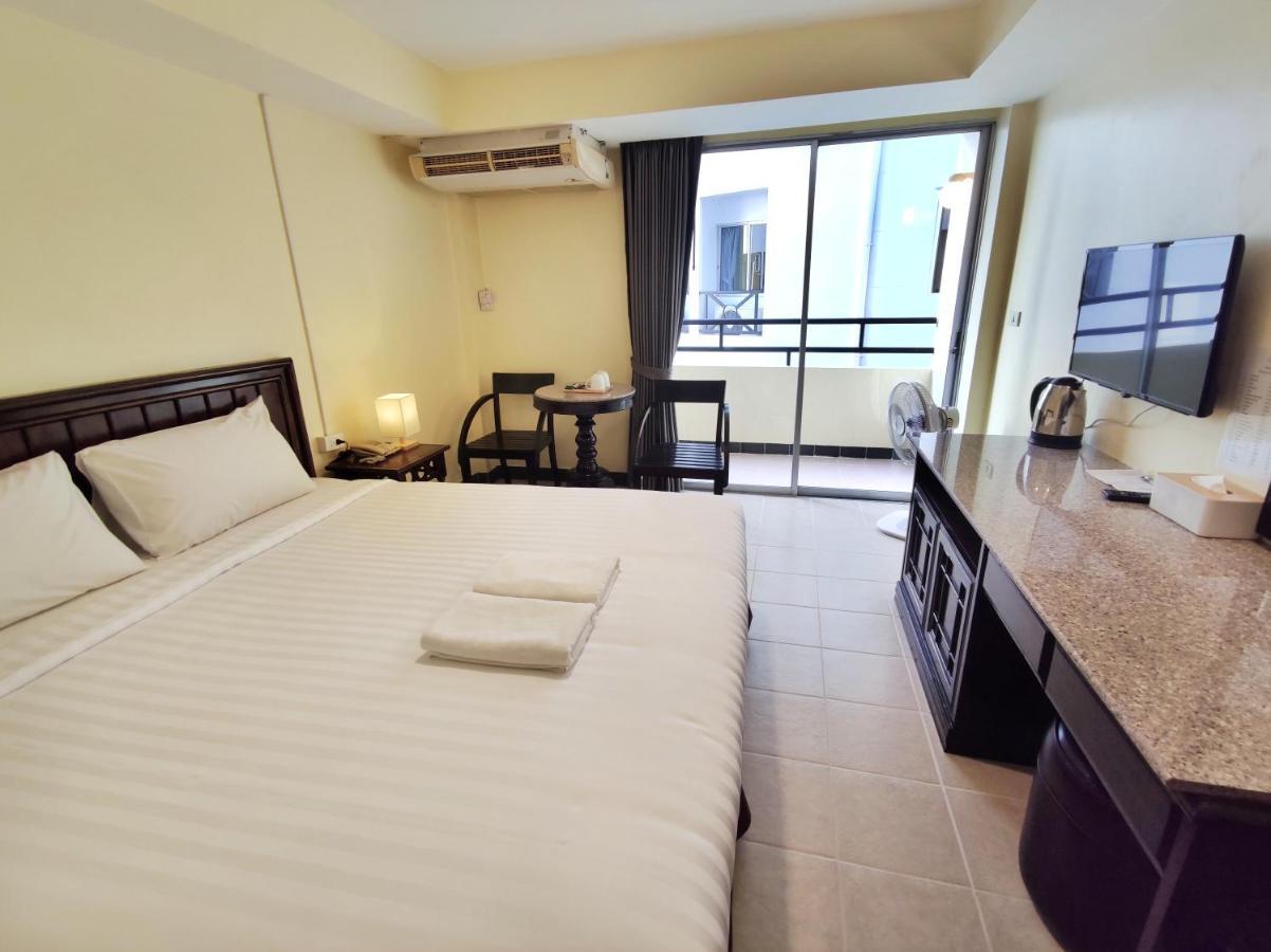 The Chanthong Residence And Hotel Pattaya Buitenkant foto