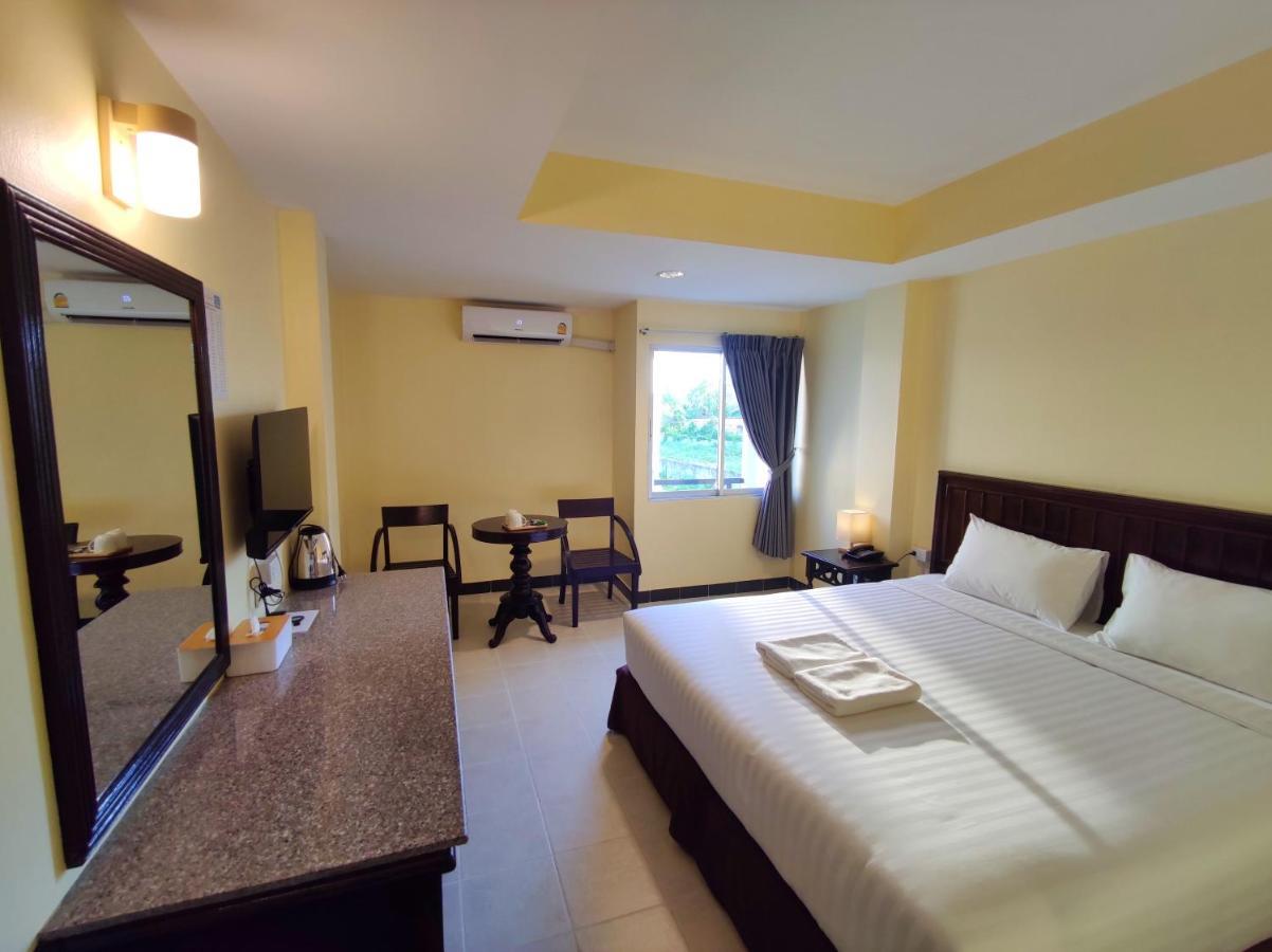 The Chanthong Residence And Hotel Pattaya Buitenkant foto